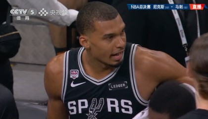 开云体育移动端-布伦森轰30分！马刺0-1落后尼克斯，数据一目了然，输球罪魁是他